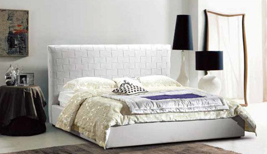 The-Lea-Bed-in-White-Leather